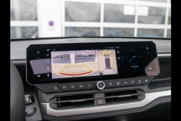 Jeep Compass 1.2 e-Hybrid First Edition | Uit voorraad leverbaar | Adapt. Cruise | Camera | Carplay | 18" | Elektr. A-Klep | Navi | Winter Pack | Schuif/Kanteldak