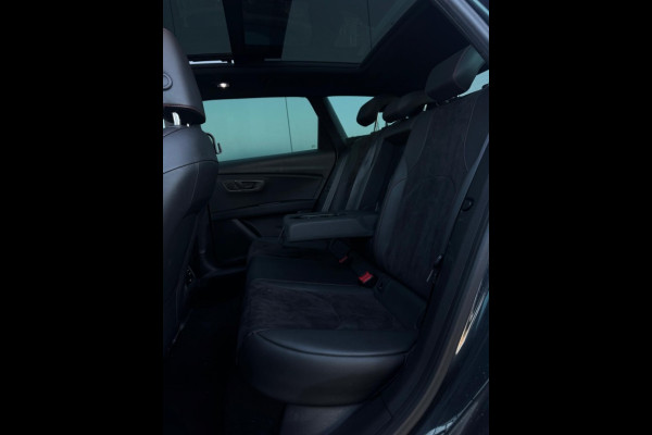 Seat Leon Sportstourer 1.5 TSI FR Bns Int. VIRTAUL PANO CAMERA LEDER LED SPORTVELGEN