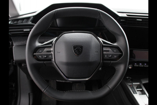 Peugeot 408 1.2 PureTech Allure Pack 130 Automaat | Comfort Pakket | Ergo comfort stoel | Electrische stoelverstelling | Lichmetalen Velgen | stoelverwarming | Camera | Navigatie | Climate Control | Dab | Led | Parkeer sensoren
