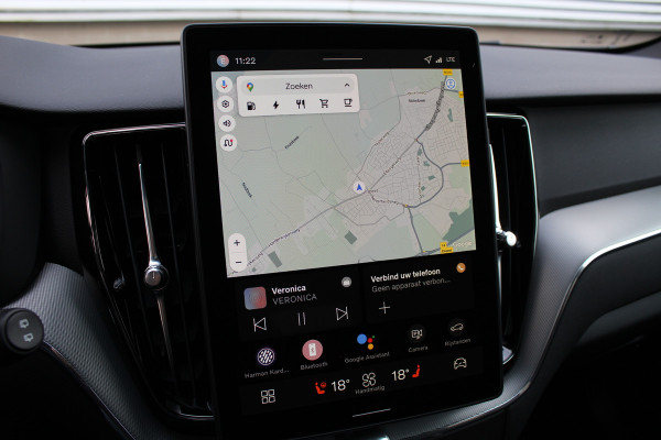 Volvo XC60 2.0 T8 Plug-in hybrid AWD Ultra Black Edition | Trekhaak | Panoramadak | Head-Up | 360 Camera