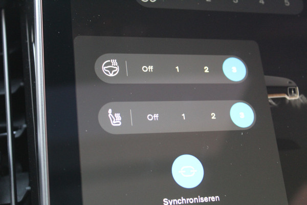 Volvo XC60 2.0 T8 Plug-in hybrid AWD Ultra Black Edition | Trekhaak | Panoramadak | Head-Up | 360 Camera