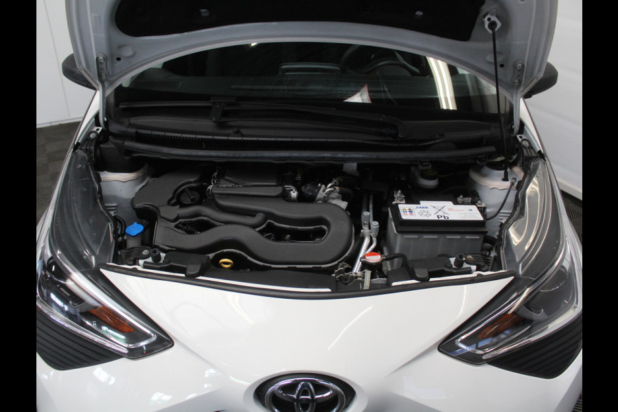 Toyota Aygo 1.0 VVT-i x-fun AIRCO | ELRM | LED | CV | LIMITER | STB | ISOFIX
