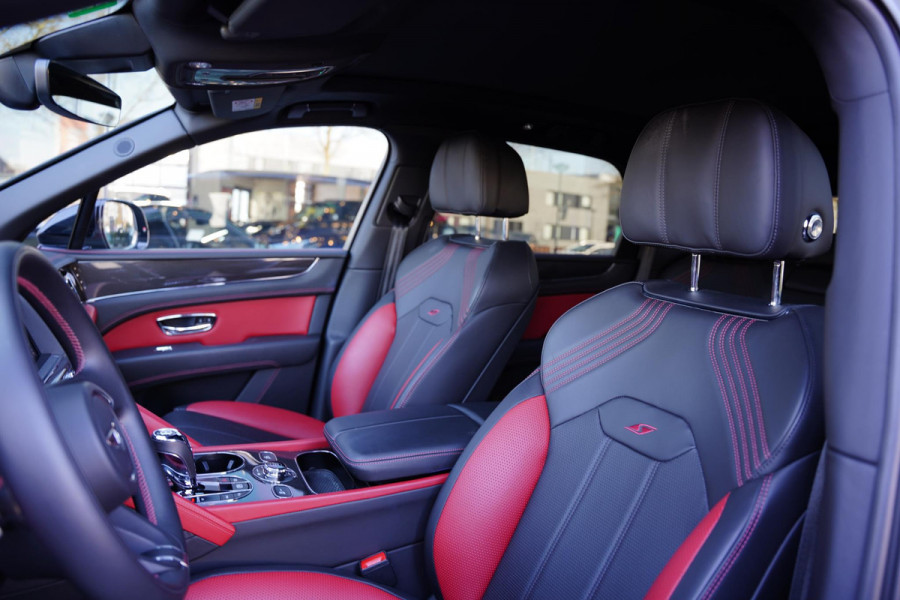 Bentley Bentayga 4.0 V8 S GERESERVEERD