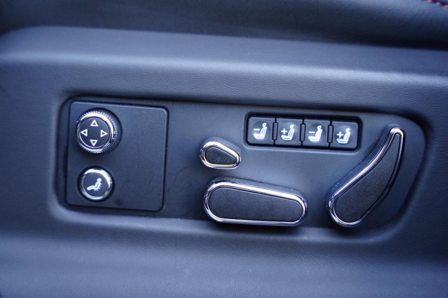 Bentley Bentayga 4.0 V8 S GERESERVEERD