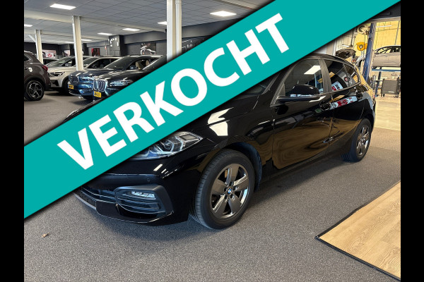 BMW 1-serie 118i Executive Edition,navi,apple carplay,media,pdc,orig ned,cruisec,