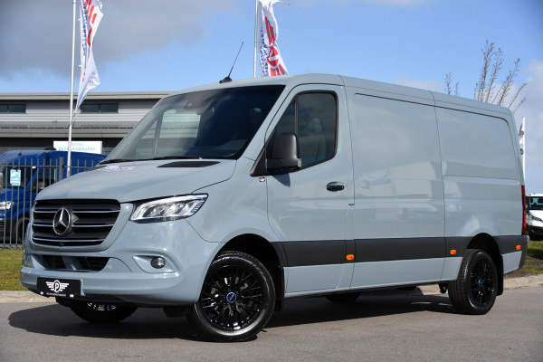 Mercedes-Benz Sprinter 319 1.9 CDI L2H1 RWD PB Edition Adaptieve Cruise, 360 Camera, Carplay, 190pk, LED, 10,5'' Mbux, Automaat, Trekhaak, Uniek!
