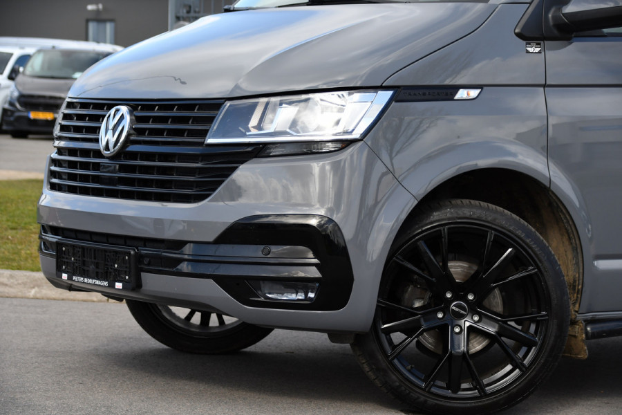 Volkswagen Transporter 2.0 TDI L1H1 30 PB Edition Camera, Adaptieve Cruise, Carplay, Stoelverwarming, 150pk, 2 x Schuifdeur, Standkachel, Trekhaak, Uniek!