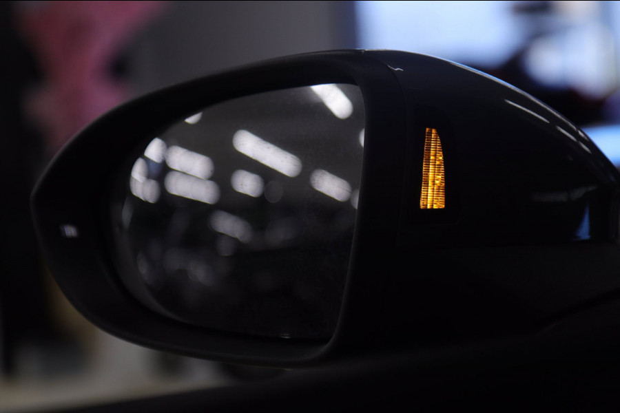 Volkswagen Golf 2.0 TSI GTI CLUBSPORT /PANO/CARPLAY/ACC/BLINDSPOT/SFEER/VOL