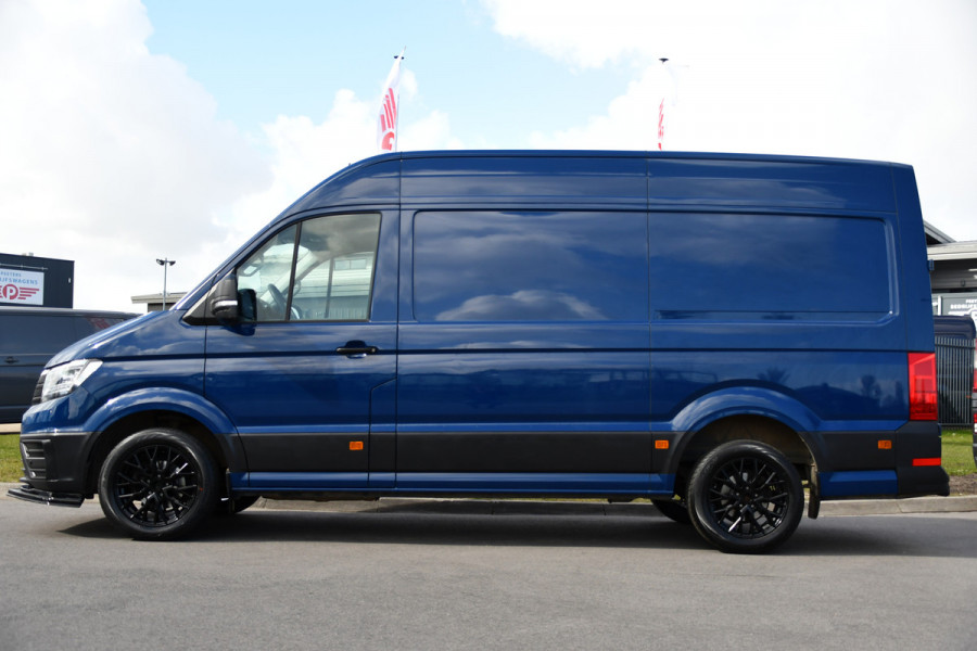 Volkswagen Crafter 35 2.0 TDI L3H3 PB Edition Cruise, Carplay, LED, 140pk, Automaat, Multimedia, Geveerde stoel, Sensoren, Uniek!