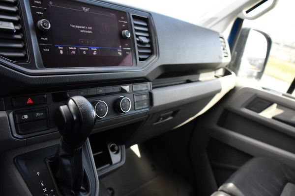 Volkswagen Crafter 35 2.0 TDI L3H3 PB Edition Cruise, Carplay, LED, 140pk, Automaat, Multimedia, Geveerde stoel, Sensoren, Uniek!