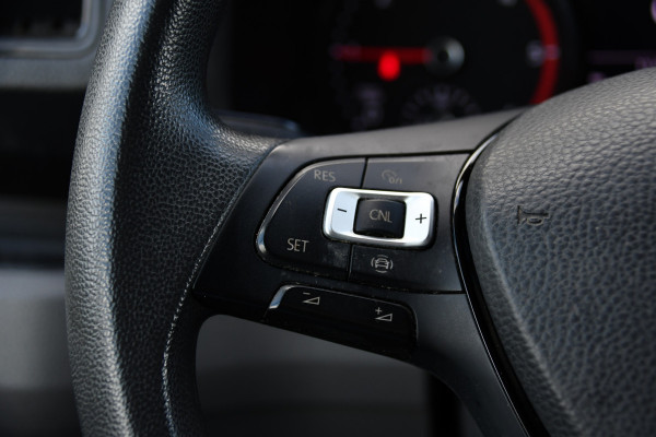 Volkswagen Crafter 35 2.0 TDI L3H3 PB Edition Cruise, Carplay, LED, 140pk, Automaat, Multimedia, Geveerde stoel, Sensoren, Uniek!