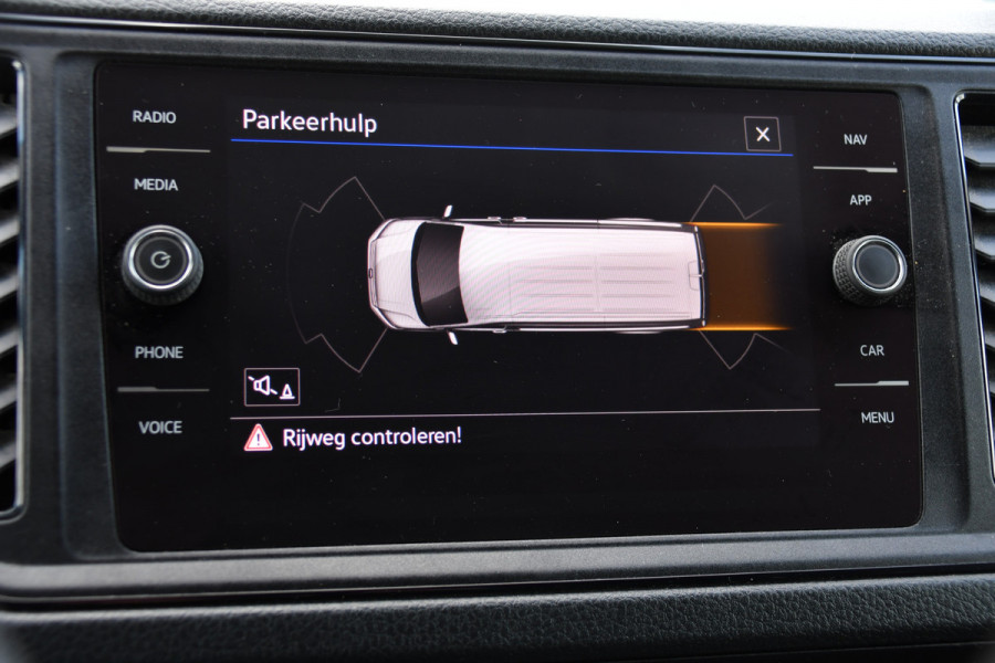 Volkswagen Crafter 35 2.0 TDI L3H3 PB Edition Cruise, Carplay, LED, 140pk, Automaat, Multimedia, Geveerde stoel, Sensoren, Uniek!