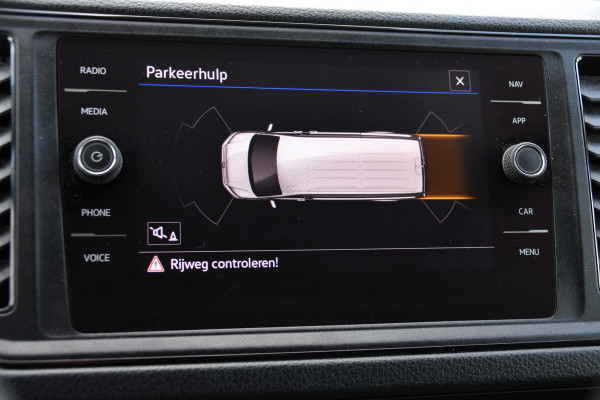 Volkswagen Crafter 35 2.0 TDI L3H3 PB Edition Cruise, Carplay, LED, 140pk, Automaat, Multimedia, Geveerde stoel, Sensoren, Uniek!