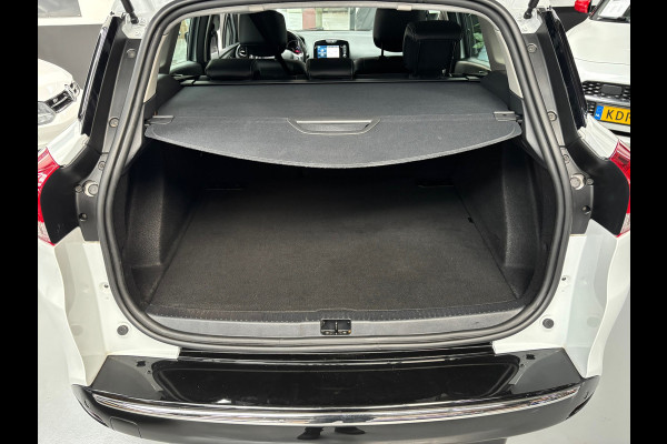 Renault Clio Estate 0.9 TCe Intens / Camera / Navigatie