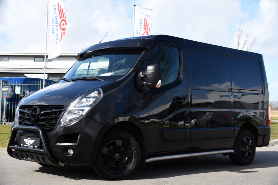 Opel Movano 2.3 Turbo L1H1 Black Edition Camera, Cruise, Carplay, Clima, 150pk, Automaat, Trekhaak, NAVI, Sensoren, Uniek!