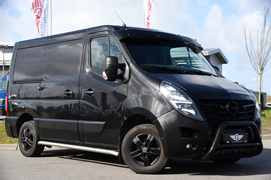 Opel Movano 2.3 Turbo L1H1 Black Edition Camera, Cruise, Carplay, Clima, 150pk, Automaat, Trekhaak, NAVI, Sensoren, Uniek!