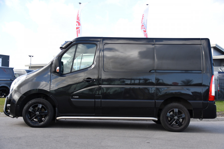 Opel Movano 2.3 Turbo L1H1 Black Edition Camera, Cruise, Carplay, Clima, 150pk, Automaat, Trekhaak, NAVI, Sensoren, Uniek!