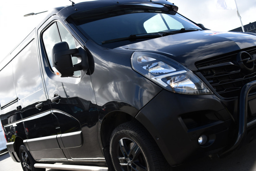 Opel Movano 2.3 Turbo L1H1 Black Edition Camera, Cruise, Carplay, Clima, 150pk, Automaat, Trekhaak, NAVI, Sensoren, Uniek!