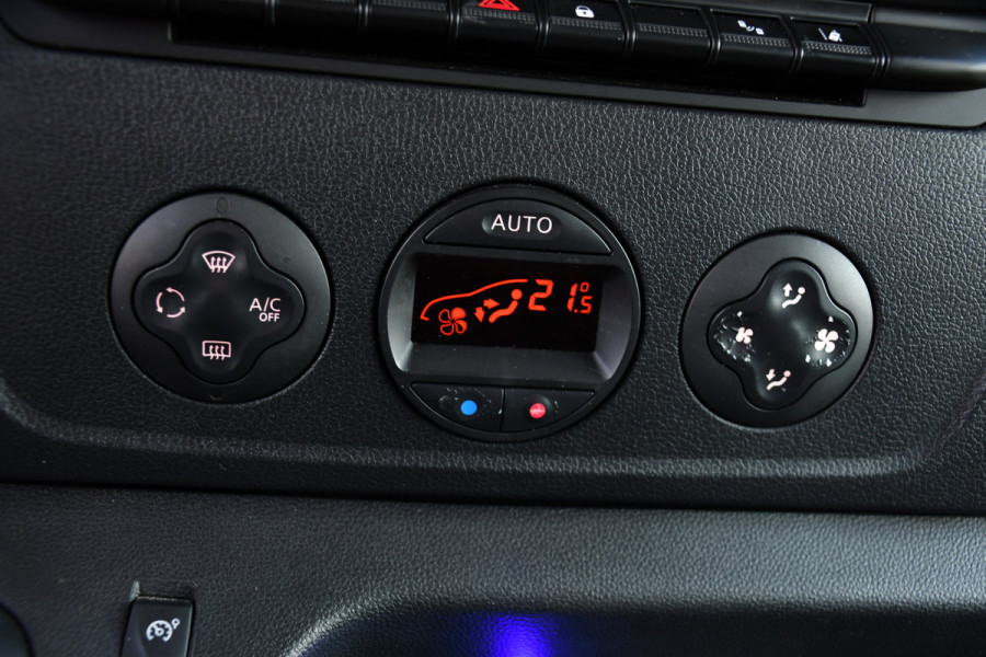 Opel Movano 2.3 Turbo L1H1 Black Edition Camera, Cruise, Carplay, Clima, 150pk, Automaat, Trekhaak, NAVI, Sensoren, Uniek!