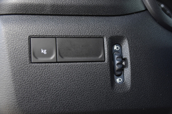 Opel Movano 2.3 Turbo L1H1 Black Edition Camera, Cruise, Carplay, Clima, 150pk, Automaat, Trekhaak, NAVI, Sensoren, Uniek!