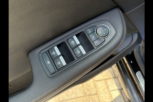 Renault Clio 1.3 TCe Initiale Paris LEER!CAMERA!BOL-VOL! GARANTIE, AUTOMAAT