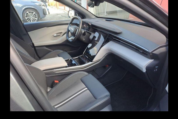 Ford Capri Extended Range RWD 77 kWh 286pk | Driver Assistance Pack | Warmtepomp | All Weather Banden