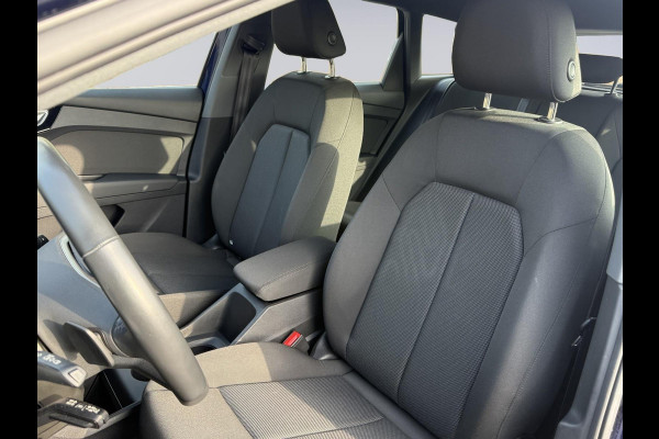 Audi Q4 e-tron 35 AUTOMAAT Edition, camera, navarra bleu, stoelverwarming, digitaal cockpit, 1 e eigenaar, NL auto met nap