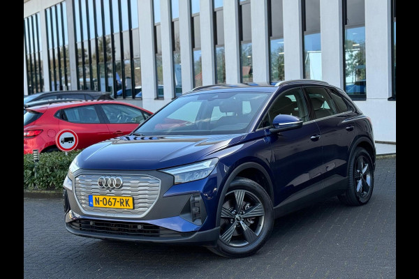 Audi Q4 e-tron 35 AUTOMAAT Edition, camera, navarra bleu, stoelverwarming, digitaal cockpit, 1 e eigenaar, NL auto met nap
