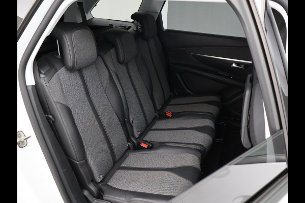 Peugeot 5008 1.2 130 PK AUT. 7-PERS PT ALLURE + TREKHAAK | CARPLAY | CAMERA | SFEERVERL.