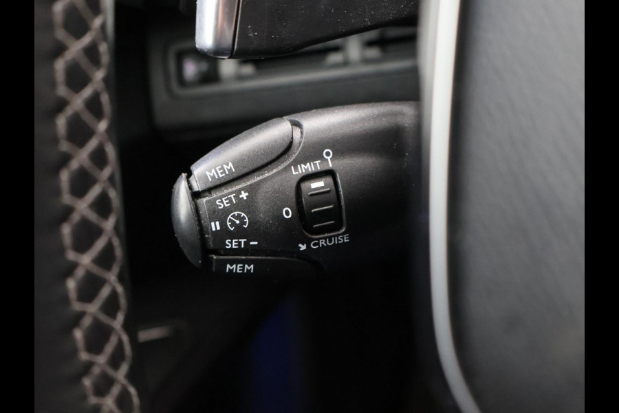 Peugeot 5008 1.2 130 PK AUT. 7-PERS PT ALLURE + TREKHAAK | CARPLAY | CAMERA | SFEERVERL.