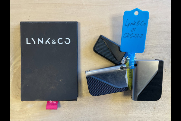 Lynk & Co 01 1.5|10/22|TREKHAAK|BLACK|PANO|ACC|360CAMERA|ANDROID/CARPLAY|STOELVERW|INFINITY AUDIO|MEMORY|ELEK. A-KLEP + INTERIEUR|