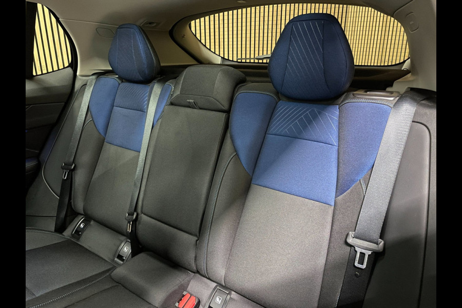 Lynk & Co 01 1.5|10/22|TREKHAAK|BLACK|PANO|ACC|360CAMERA|ANDROID/CARPLAY|STOELVERW|INFINITY AUDIO|MEMORY|ELEK. A-KLEP + INTERIEUR|