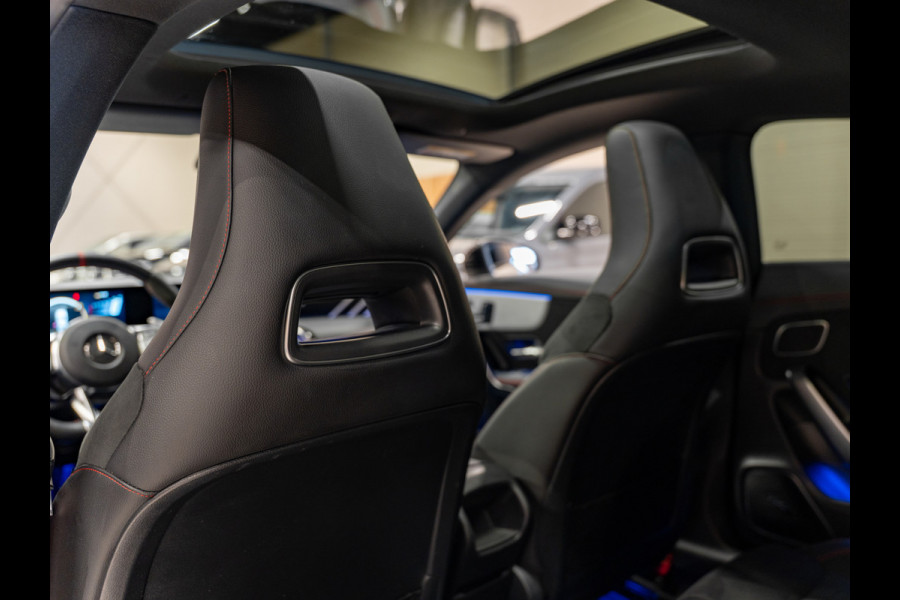 Mercedes-Benz CLA-Klasse 45 AMG 450PK 4MATIC, Pano, Ambiënte Light, Night Pakket, Aero, Widescreen, 360 Camera, Dealer Onderhouden