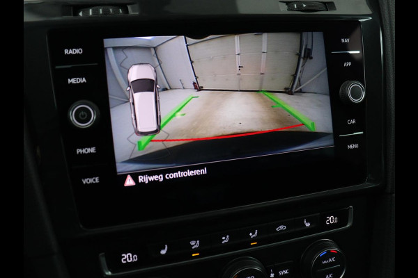 Volkswagen Golf Variant 1.0 TSI Comfortline Business | Stoleverwarming | Trekhaak | Carplay | Massage | Navigatie | Parkeerhulp | Adaptive cruise | Camera