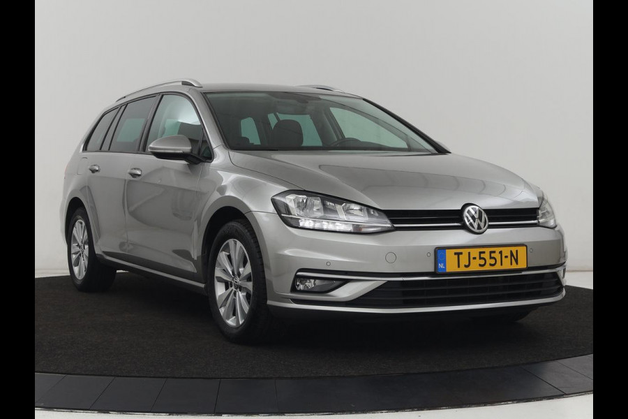 Volkswagen Golf Variant 1.0 TSI Comfortline Business | Stoleverwarming | Trekhaak | Carplay | Massage | Navigatie | Parkeerhulp | Adaptive cruise | Camera