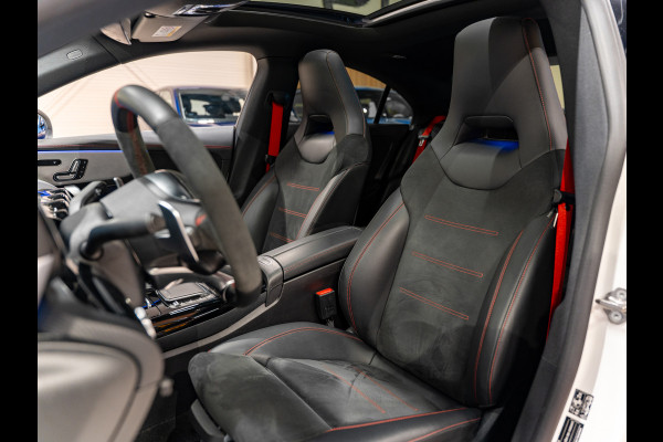 Mercedes-Benz CLA-Klasse 45 AMG 450PK 4MATIC, Pano, Ambiënte Light, Night Pakket, Aero, Widescreen, 360 Camera, Dealer Onderhouden
