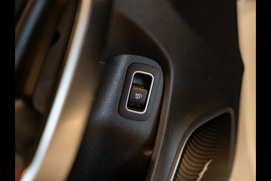 Mercedes-Benz CLA-Klasse 45 AMG 450PK 4MATIC, Pano, Ambiënte Light, Night Pakket, Aero, Widescreen, 360 Camera, Dealer Onderhouden