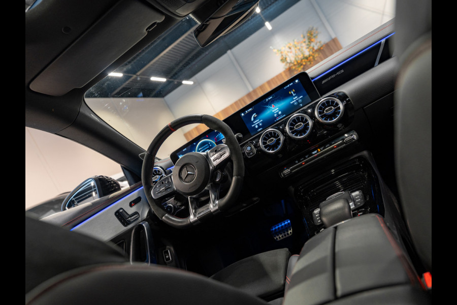 Mercedes-Benz CLA-Klasse 45 AMG 450PK 4MATIC, Pano, Ambiënte Light, Night Pakket, Aero, Widescreen, 360 Camera, Dealer Onderhouden