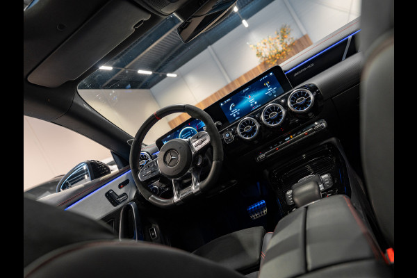 Mercedes-Benz CLA-Klasse 45 AMG 450PK 4MATIC, Pano, Ambiënte Light, Night Pakket, Aero, Widescreen, 360 Camera, Dealer Onderhouden