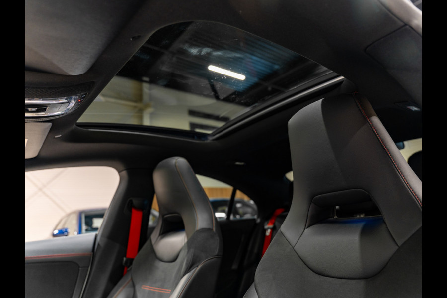 Mercedes-Benz CLA-Klasse 45 AMG 450PK 4MATIC, Pano, Ambiënte Light, Night Pakket, Aero, Widescreen, 360 Camera, Dealer Onderhouden