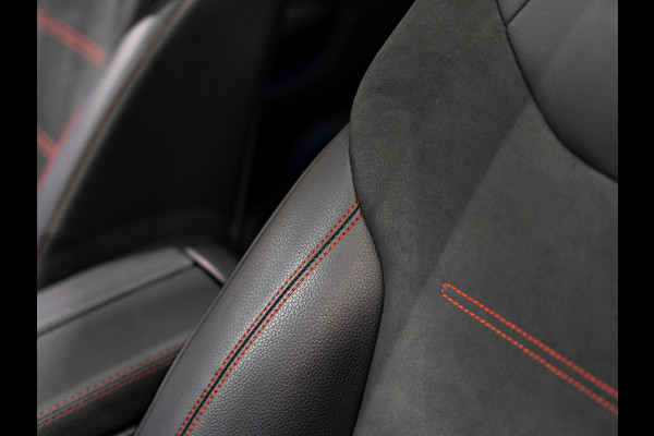 Mercedes-Benz CLA-Klasse 45 AMG 450PK 4MATIC, Pano, Ambiënte Light, Night Pakket, Aero, Widescreen, 360 Camera, Dealer Onderhouden