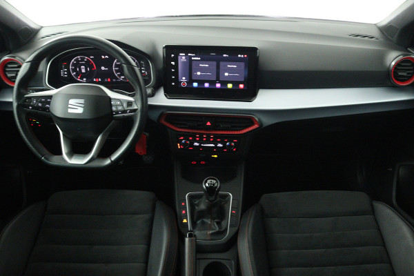 Seat Ibiza 1.0 EcoTSI FR Business Intense (DIGITALE COCKPIT, STOELVERWARMING, CAMERA, CRUISE ADAPTIEF, PARKEERSENSOREN)