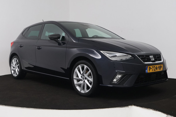 Seat Ibiza 1.0 EcoTSI FR Business Intense (DIGITALE COCKPIT, STOELVERWARMING, CAMERA, CRUISE ADAPTIEF, PARKEERSENSOREN)