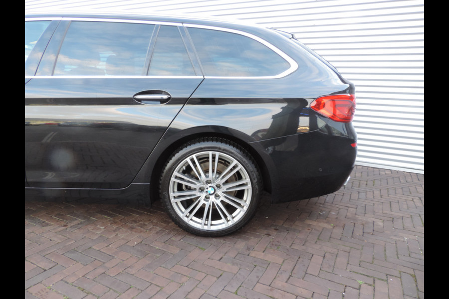 BMW 5 Serie Touring 540i xDrive High Executive panoramadak