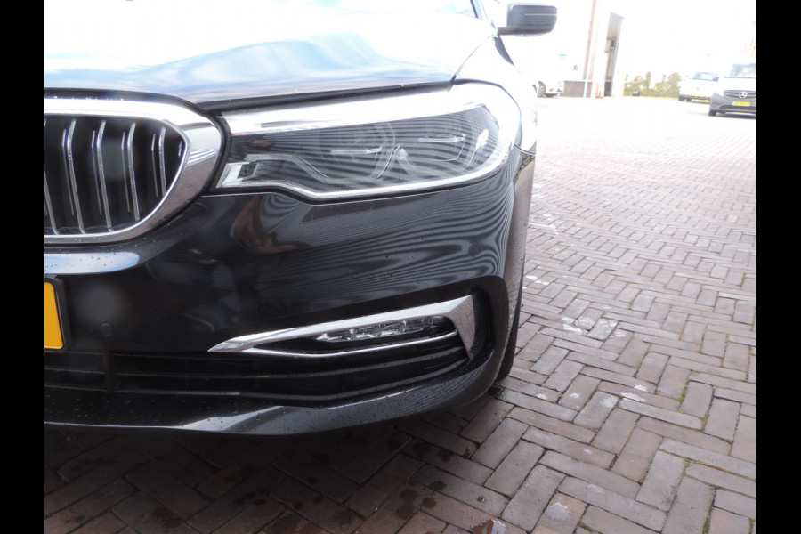 BMW 5 Serie Touring 540i xDrive High Executive panoramadak