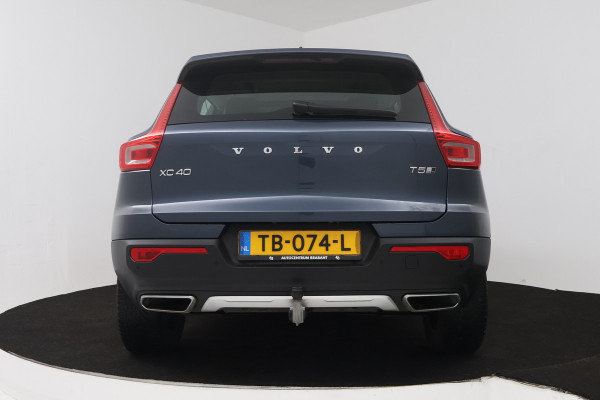 Volvo XC40 2.0 T5 AWD Inscription (PANORAMADAK, TREKHAAK, ELEKTR STOELEN, STOEL/STUUR VERWARMING, ACHTERUITRIJCAMERA)