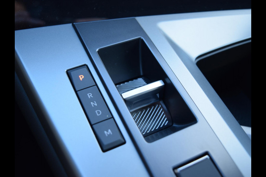 Opel Grandland 1.2 Turbo Hybrid Business Edition | UIT VOORRAAD LEVERBAAR | SCHUIF- KANTELDAK |