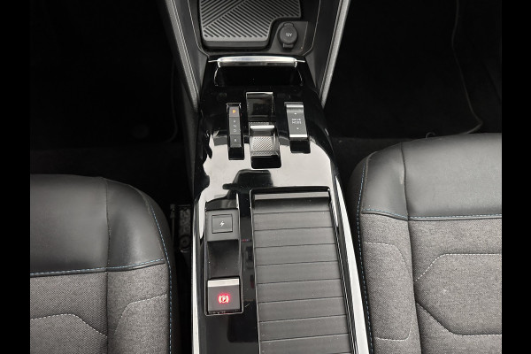 Citroën Ë-C4 X Feel Pack 50 kWh [ 3-Fase-11Kw ] {SOH-91%} (INCL-BTW) *HEATPUMP | FULL-LED | LEATHER-FABRIC | DIGI-COCKPIT | DAB | COMFORTSEATS | CAMERA | ECC | CARPLAY | LANE-ASSIST | PDC | CRUISE | 18''ALU*