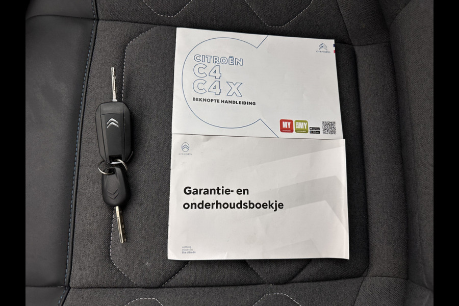 Citroën Ë-C4 X Feel Pack 50 kWh [ 3-Fase-11Kw ] {SOH-91%} (INCL-BTW) *HEATPUMP | FULL-LED | LEATHER-FABRIC | DIGI-COCKPIT | DAB | COMFORTSEATS | CAMERA | ECC | CARPLAY | LANE-ASSIST | PDC | CRUISE | 18''ALU*