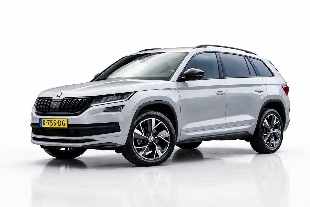 Škoda Kodiaq 1.5 TSI Sportline | MJ21 | TREKHAAK | CAMERA | ADAPT. CRUISE CONTROLE | CANTON | STOELVERWARMING | NAP